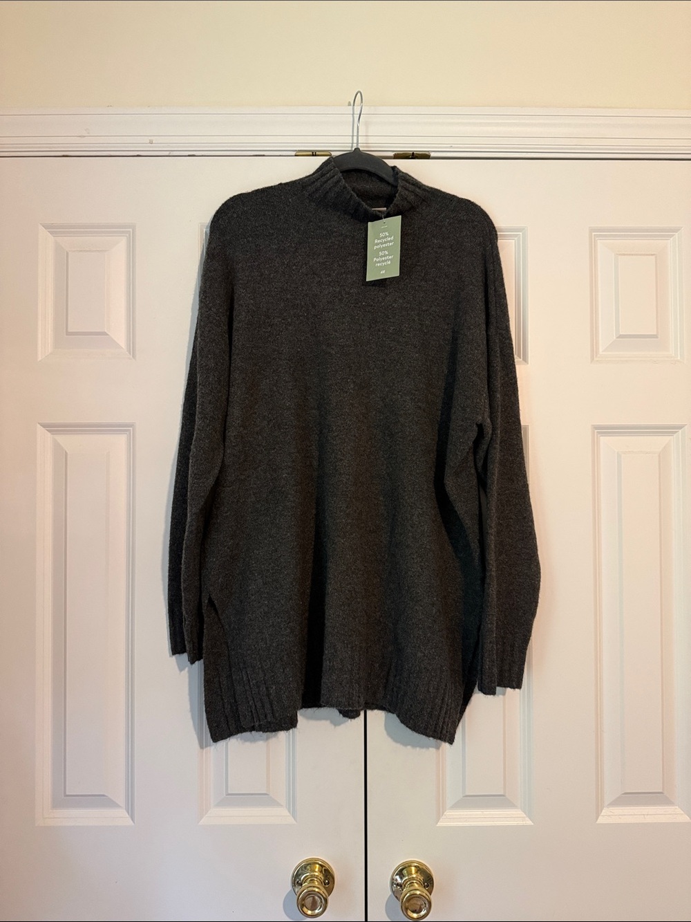 NWT H&M Oversized Charcoal Gray Mock Neck Women’s Sweater Size M